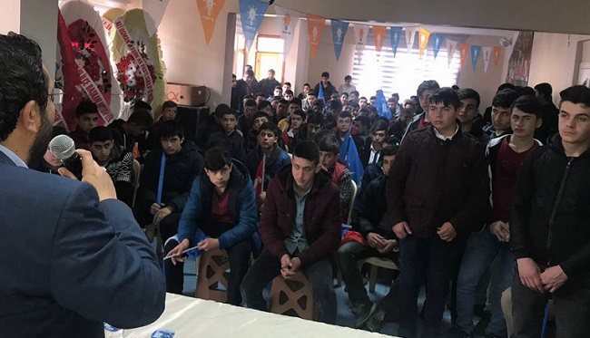 TÜRKİYE GENÇLERLE GÜÇLENİYOR
