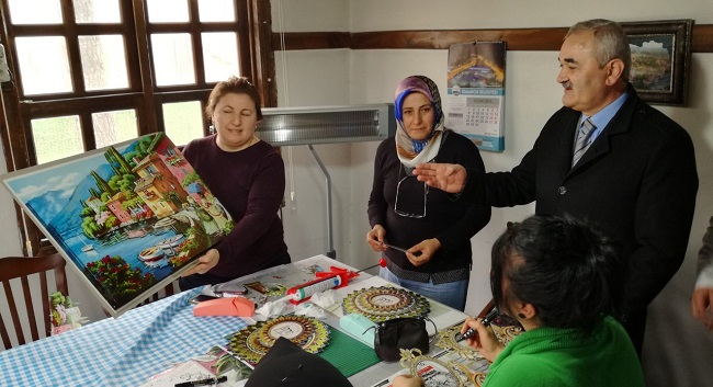 KARATAŞ KURSİYERLERİ ZİYARET ETTİ