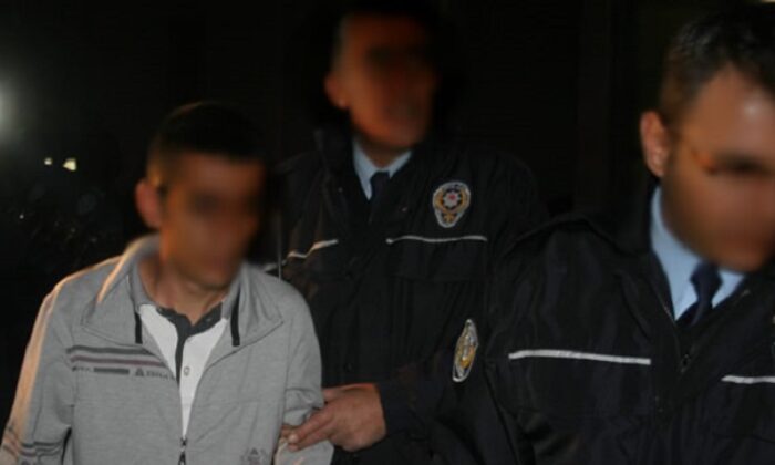 16 YAŞINDA ESRARLA YAKALANDI