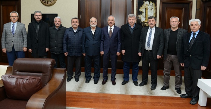 MUHTARLAR BELEDİYE’DEN MEMNUN