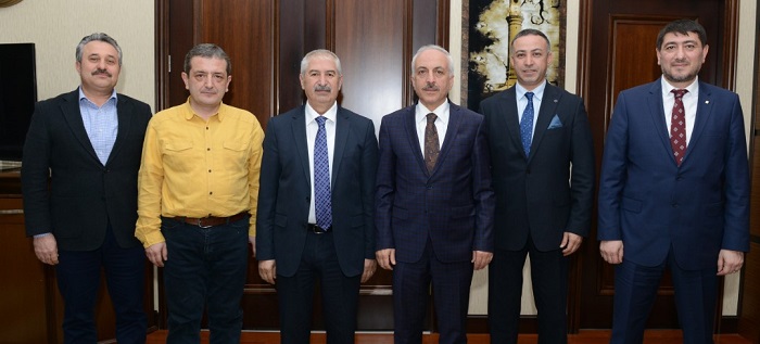 CHP’Lİ MECLİS ÜYELERİNDEN NEZAKET ZİYARETİ