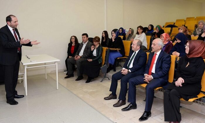 UYGULAMALI GİRİŞİMCİLİK EĞİTİMİ ALDILAR