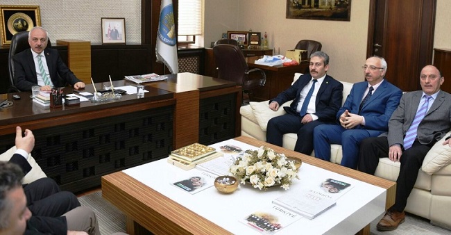 TÜRKAV’DAN BAŞKAN GÜL’E ZİYARET