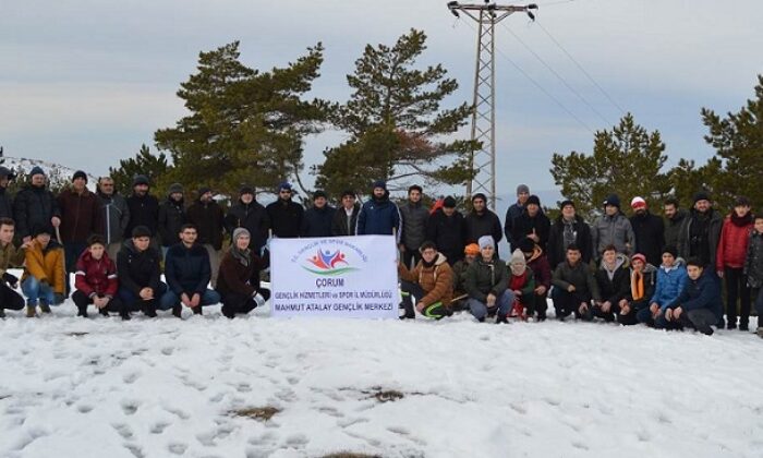 GENÇLER DOĞA YÜRÜYÜŞÜNDE BULUŞTU