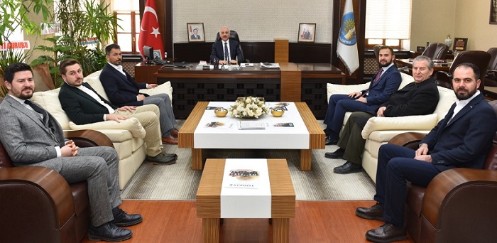 GENÇ MÜSİAD’TAN GÜL’E NEZAKET ZİYARETİ
