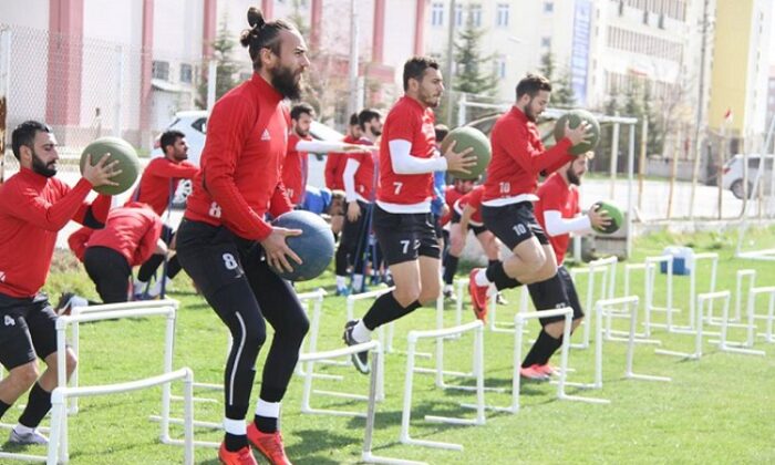 TEKNİK DİREKTÖRDEN DİKKAT UYARISI