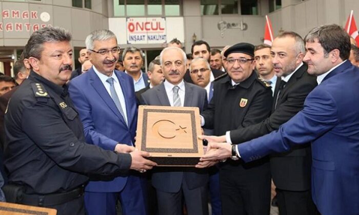 ÇORUM ESNAFINDAN MEHMETÇİĞE 41 KOÇ