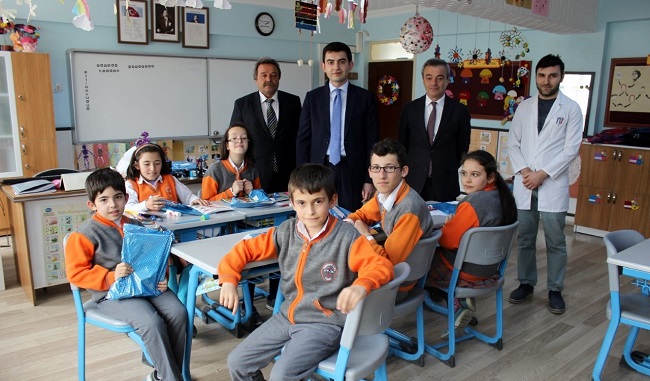 KAYMAKAMDAN ÖZEL ÖĞRENCİLERE ZİYARET