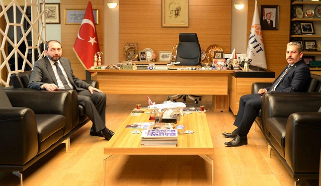 TÜRKAV’DAN REKTÖR ALKAN’A ZİYARET