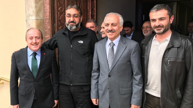 İHH’DAN BAŞKAN GÜL’E ZİYARET