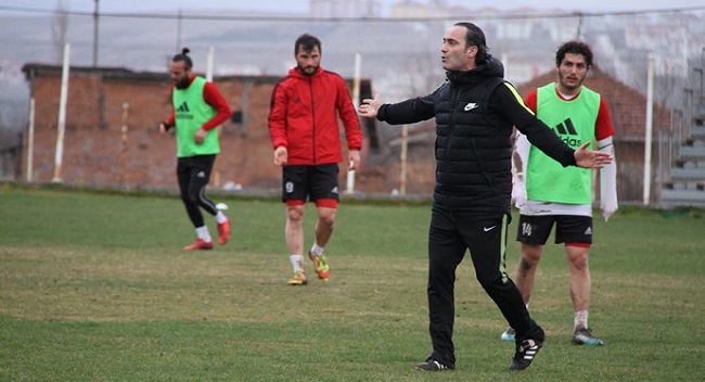 TEKNİK ADAM OYUNDAN MEMNUN