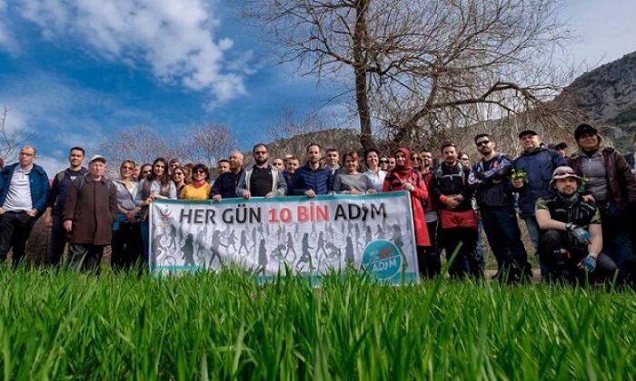 BAĞLAN AMA BAĞIMLI OLMA YÜRÜYÜŞÜ