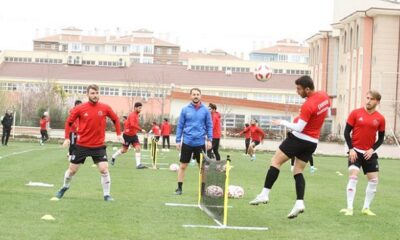 BELEDİYESPORLU FUTBOLCULARA CEZA