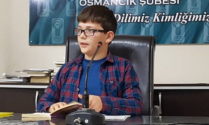 MİNİK KEREM KİTAP TANITTI