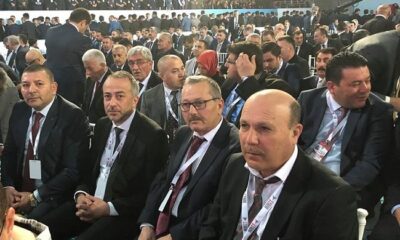 ÇİFTE BAYRAM HAVASINDA KURULTAY