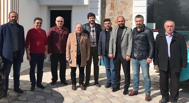 BAŞKAN KARADAĞ ESNAFIN YANINDA