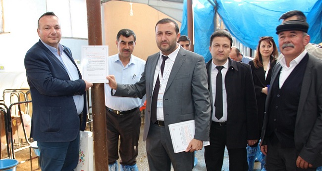 ÜRETİCİLERE SÜT HİJYENİ EĞİTİMİ VERİLDİ