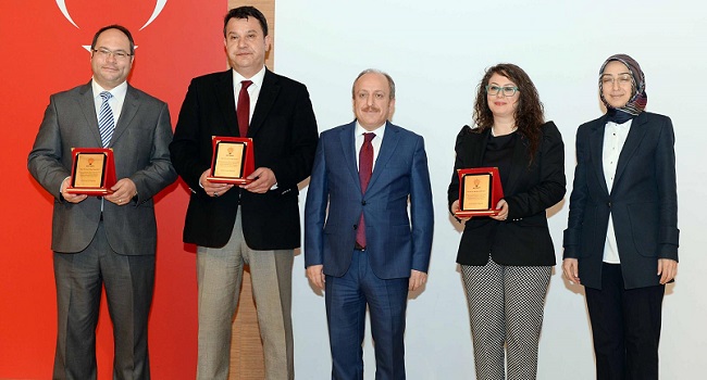 GİRİŞİMCİ KADINLAR SERTİFİKALARINI ALDI