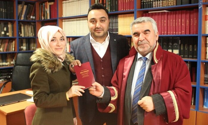 MÜFTÜLÜKTE İLK RESMİ NİKAH KIYILDI