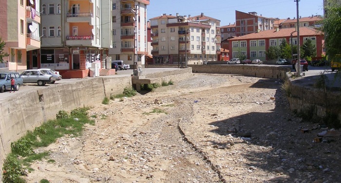 SUNGURLU’DA DİĞ GÖLETİ ISLAH EDİLECEK