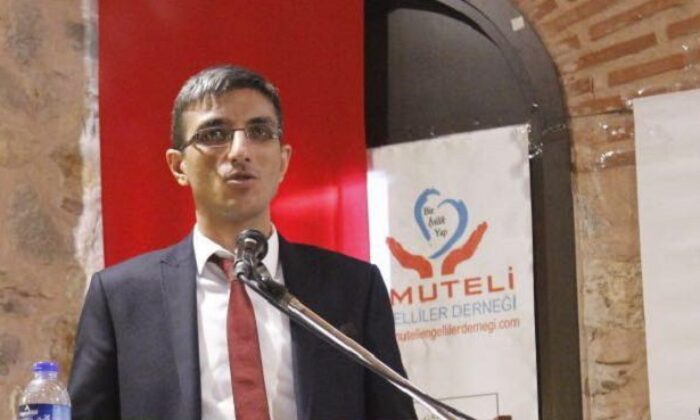 GÖRME ENGELLİ ÖĞRETMEN ADAY OLDU