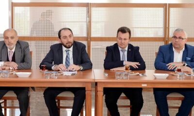 REKTÖR ÖĞRETİM ELEMANLARIYLA GÖRÜŞTÜ