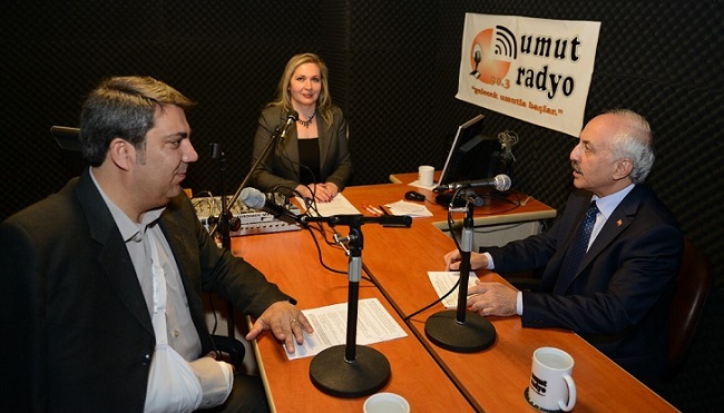 BAŞKAN UMUT RADYO’YA KONUK OLDU