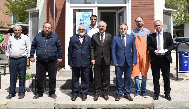 BAŞKAN GÜL MUHTARLARI ZİYARET ETTİ