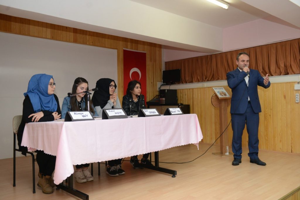 ÇORUM’DA OKUMA COŞKUSU SÜRÜYOR