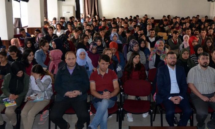 HİTİT ÜNİVERSİTESİ ÖĞRENCİLERE TANITILDI