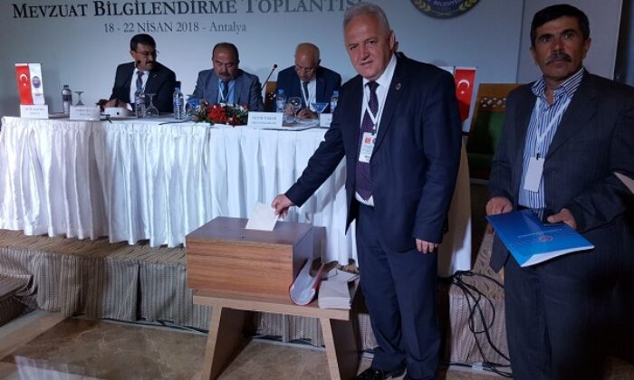 BAŞKAN ORHAN ATEŞ TEKRAR SEÇİLDİ