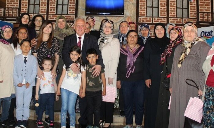 OĞUZLAR ŞEHİT AİLELERİNİ AĞIRLADI