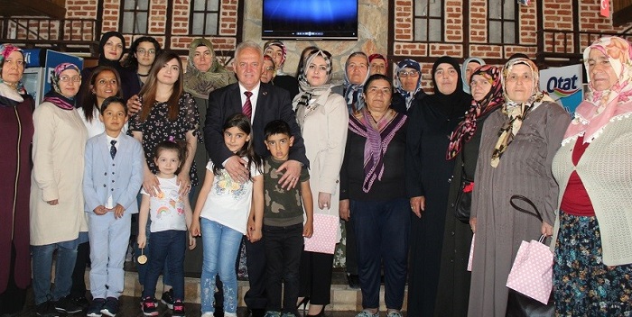 OĞUZLAR ŞEHİT AİLELERİNİ AĞIRLADI