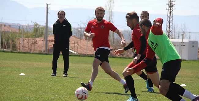 PLAY-OFF İÇİN OYNAYACAKLAR