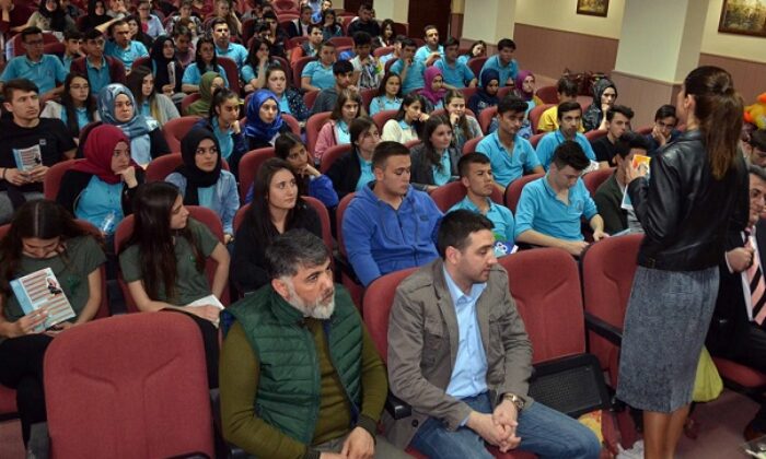 HİTİT ÜNİVERSİTESİ LİSELİLERE TANITILDI