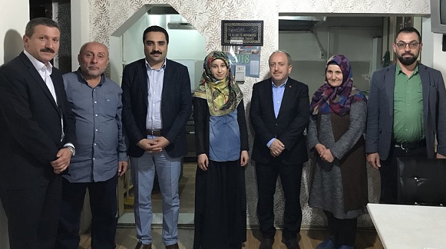 KAHRAMAN GENÇ KIZI ZİYARET ETTİLER