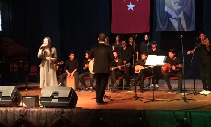 EĞİTİMDE YENİLİKÇİ YAKLAŞIMLAR