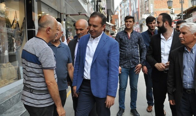 SEL SOKAK ESNAFINI ZİYARET ETTİ
