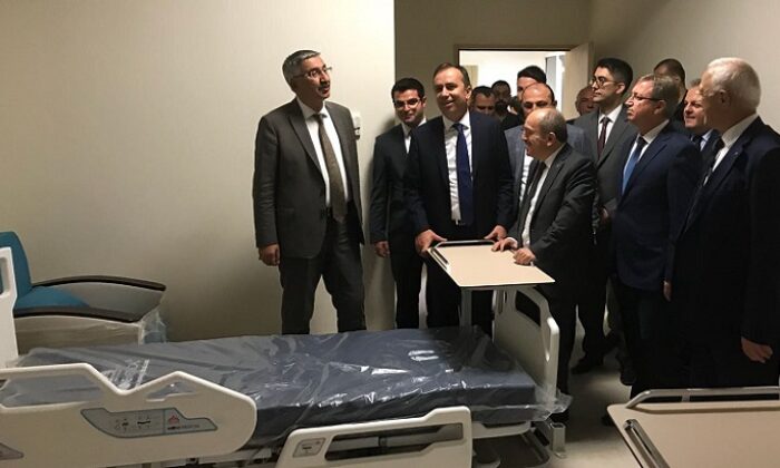 SAĞLIKTA TÜM İLÇELER NASİBİNİ ALDI