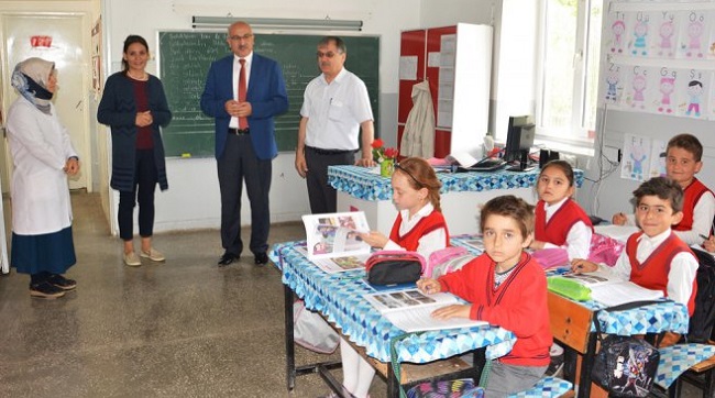 BÜYÜK KÖY OKULLARINI ZİYARET ETTİ