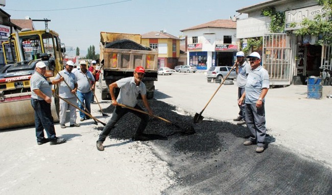 BAŞKAN GÜL’E HİZMET TEŞEKKÜRÜ