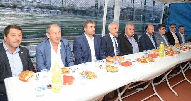 MOBİLYACILAR ODASI İFTARDA BULUŞTU