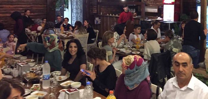 DİŞÇİLER BİRLİKTE İFTAR AÇTI