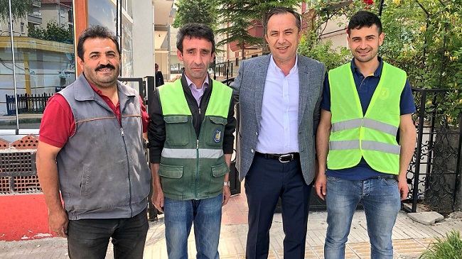 CEYLAN’A MAHALLESİNDEN DESTEK