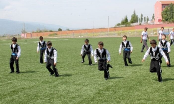 KARGI’DA 19 MAYIS COŞKUYLA KUTLANDI