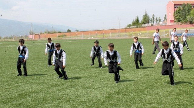 KARGI’DA 19 MAYIS COŞKUYLA KUTLANDI
