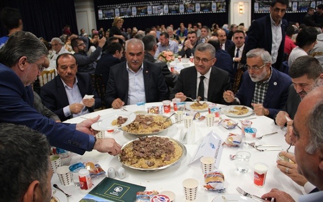 İSKİLİPLİLER İSTANBUL’DA İLK KEZ BULUŞTU