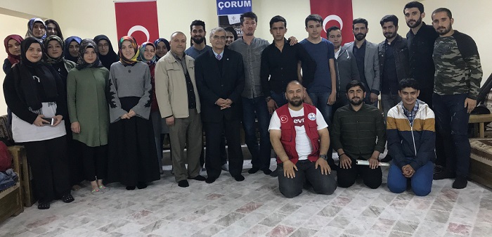 GENÇLERE NASİHATLERDE BULUNDULAR