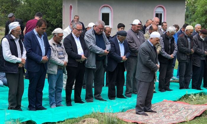 YAĞMUR DUASI VE ŞÜKÜR KURBANI