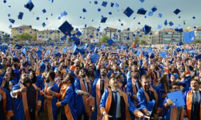 HİTÜ’DE COŞKULU MEZUNİYET TÖRENİ